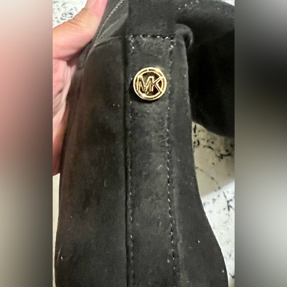 NEW Michael Kors Braden Women's Suede Zip Up Knee high boots - Black Size 9 - Picture 3 of 7